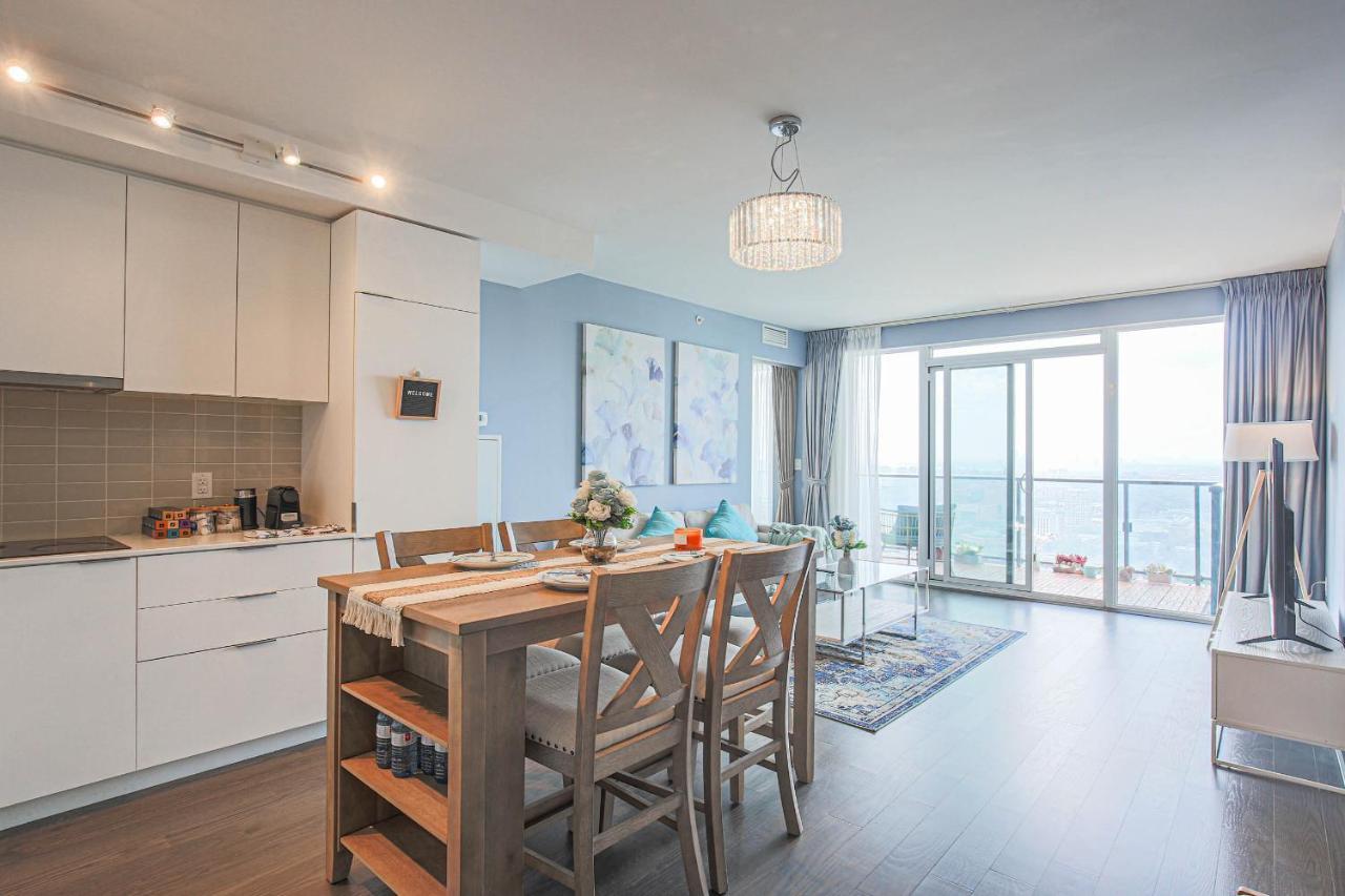 Luxury View In Toronto Downtown 3 Bedroom 2.5 Bathroom 1 Parking Exterior photo